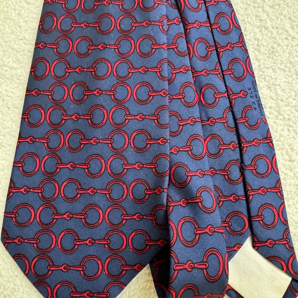 HERMÈS Vintage Silk Tie - Picture 7 of 11